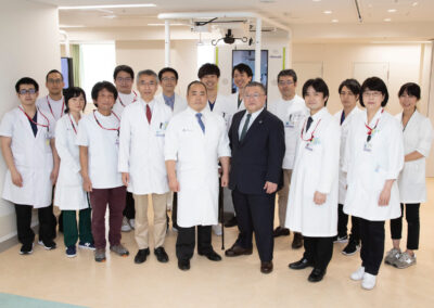Foto: Professor Saitoh together with his new physician team of rehabilitation medicine Dept. Rehabilitation Medicine I, School of Medicine, Fujita Health University, Toyoake JP